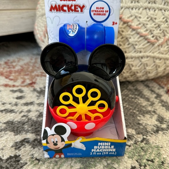 New Disney Junior Mickey Mouse Mini Bubble Machine & Bubbles kids - Picture 8 of 10